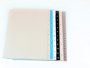 A4 pärmregister i papper Colorit i olika tjocklekar och färger.